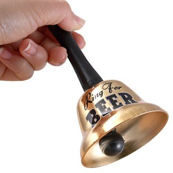 Zvaniņ&scaron; "Ring for a Beer" dāvanu iepakojumā (2 gab.)