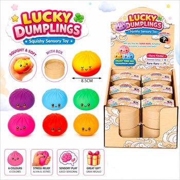 RAGE - LUCKY DUMPLINGS - Squishy Bun Dumplings LIELI Izm. 8.5 x 8.5 x 4.8 cm - DISPLEJĀ (12 gab.)