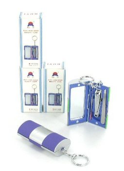 **JAUNUMS** MAGIC BEAUTY CASE (24 gab.)