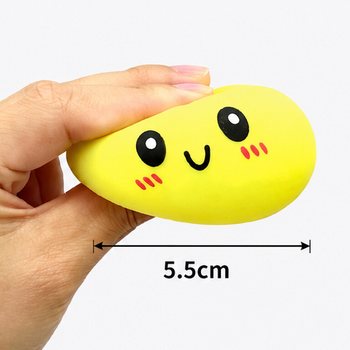 RAGE - Mazie &bdquo;Squishy Bun&ldquo; pelmeņi (5.5x5.5x3 cm) - Viral 2026 antistresa rotaļlieta (24 gab.)