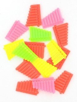 PLASTMASAS SVILPES LAIMES AKAI (98 gab.)