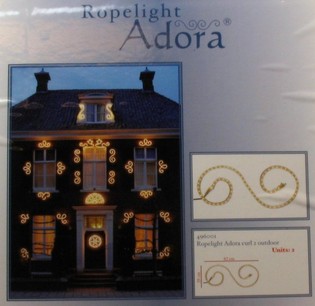 ZIEMASSVĒTKU ĀRA APGAISMOJUMS - 2. MODELIS