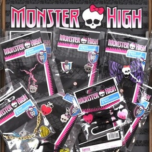 MATTEL MONSTER HIGH - MEGA PĀRSTEIGUMU MAISĪJUMS: BIŽUTĒRIJA UN AKSESUĀRI (100 gab.)