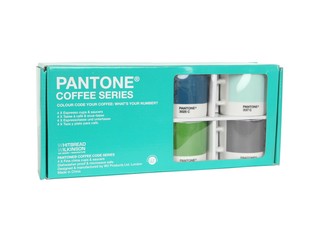 PANTONE - 4 ESPRESO TAZĪŠU UN ŠKĪVĪŠU KOMPLEKTS