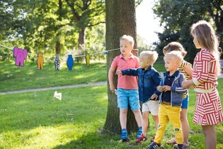 BS BUITENSPEEL – KOKA MEŠANAS SPĒLE „DZĪVNIEKU DUPSĪŠI” (2 gab.)